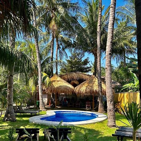 Gili Land Hotel Gili Air Ngoại thất bức ảnh