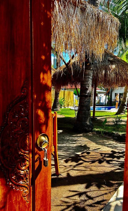Gili Land Hotel Gili Air Ngoại thất bức ảnh